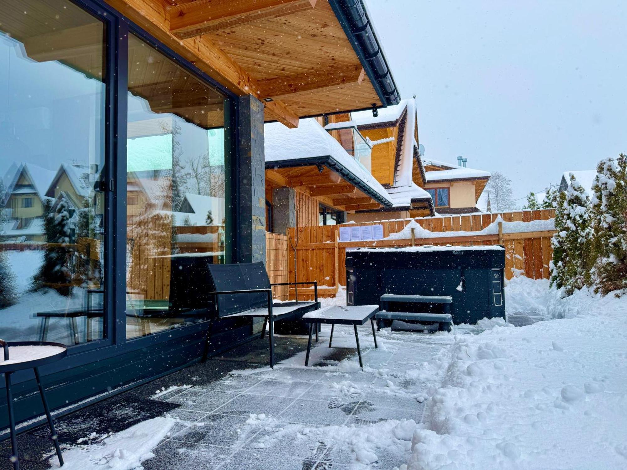 Domki Siodemka Kazdy Z Prywatnym Jacuzzi - Zakopane — Photos 1
